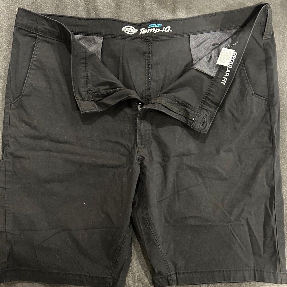 Men’s Dickies shorts